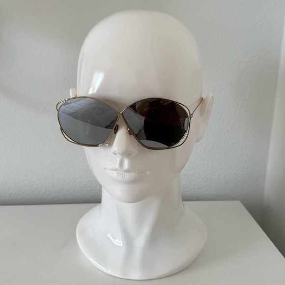 MIRRORED SUNGLASSES - Picture 2 of 8